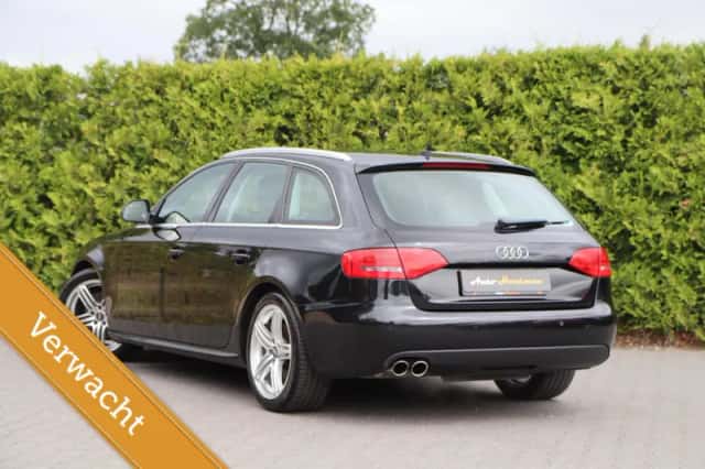 Audi A4 (2009) thumbnail 2