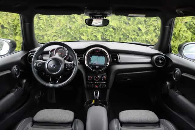 MINI Cooper (2020) thumbnail 5