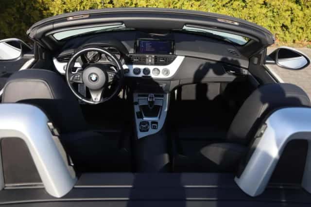 BMW Z4 (2016) thumbnail 6