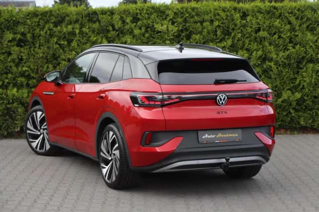 Volkswagen ID.4 (2021) thumbnail 2