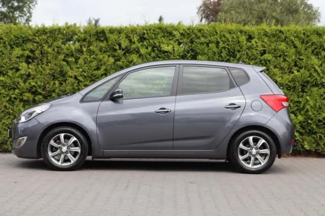Hyundai ix20 (2016) thumbnail 3