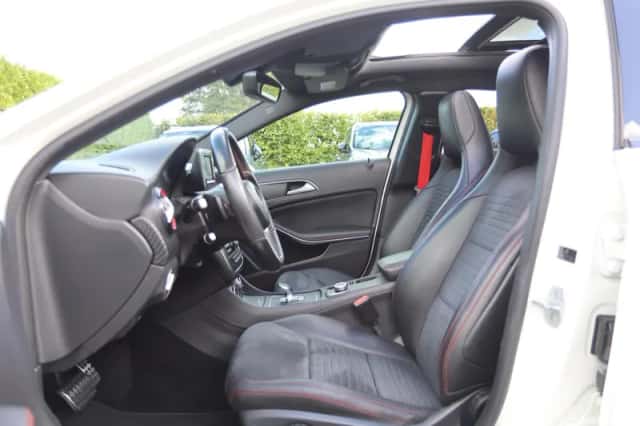 Mercedes-Benz A-Klasse (2015) thumbnail 6