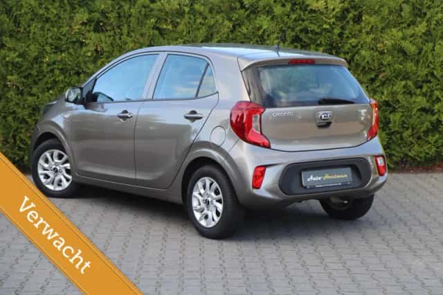 Kia Picanto (2019) thumbnail 2