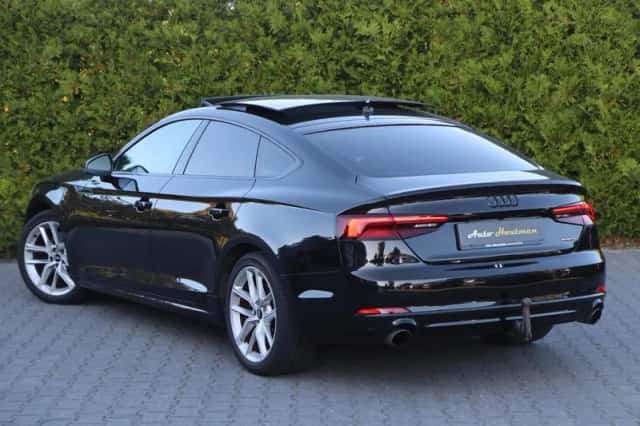 Audi A5 (2018) thumbnail 2
