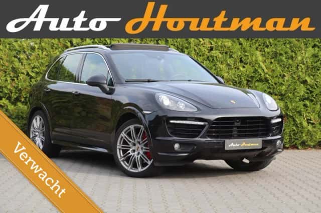 Porsche Cayenne (2014) thumbnail 1