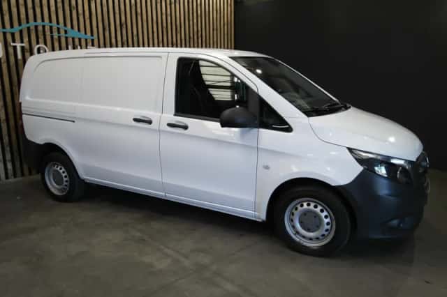 Mercedes-Benz Vito (2018) thumbnail 5