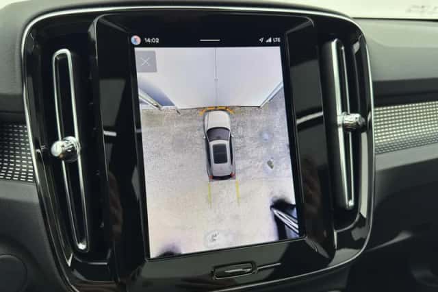 Volvo EX40 (2026) thumbnail 6