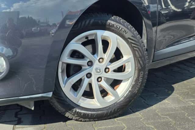 Renault Mégane (2011) thumbnail 4
