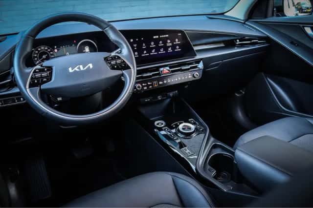 Kia Niro (2025) thumbnail 4