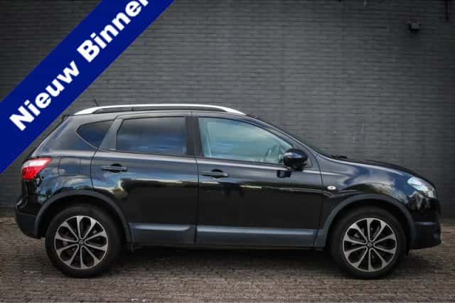 Nissan Qashqai (2013) thumbnail 1