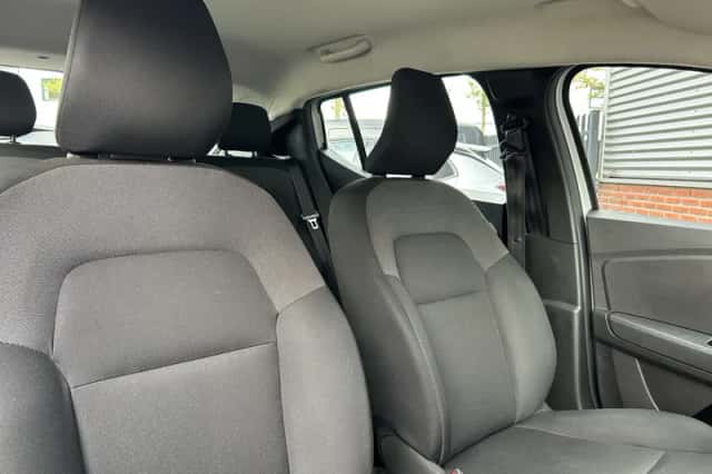Dacia Sandero (2021) thumbnail 6