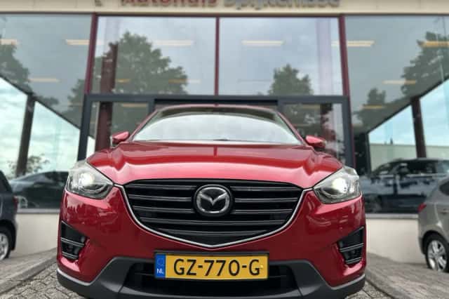 Mazda CX-5 (2015) thumbnail 2