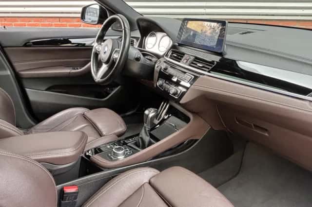 BMW X2 (2023) thumbnail 3