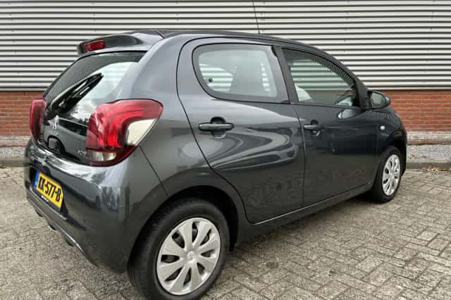 Peugeot 108 (2014) thumbnail 3