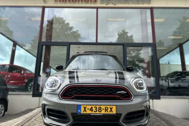 MINI Countryman (2021) thumbnail 2
