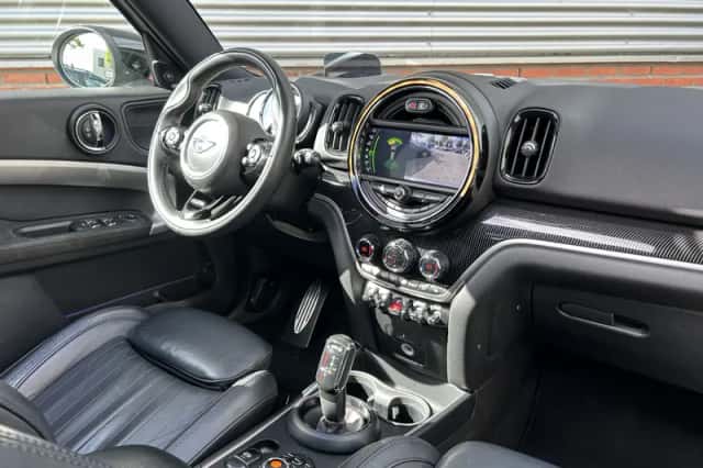 MINI Countryman (2021) thumbnail 6