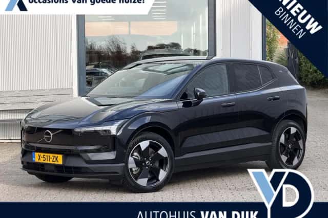 Volvo EX30 (2024) thumbnail 1