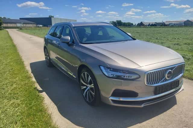 Volvo V90 (2021) thumbnail 5
