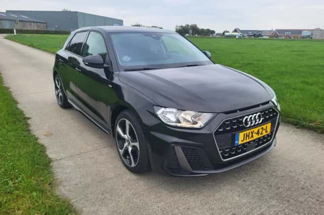 Audi A1 (2024) thumbnail 4