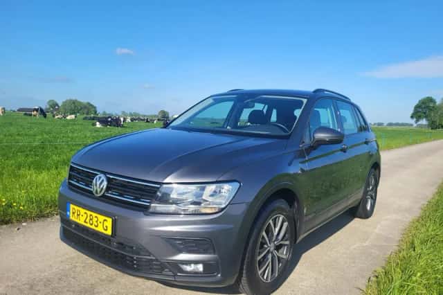 Volkswagen Tiguan (2018) thumbnail 5