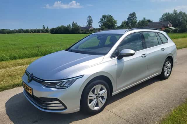 Volkswagen Golf (2022) thumbnail 6