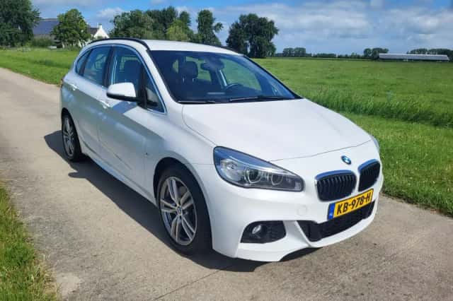 BMW 2-Serie Active Tourer (2016) thumbnail 1