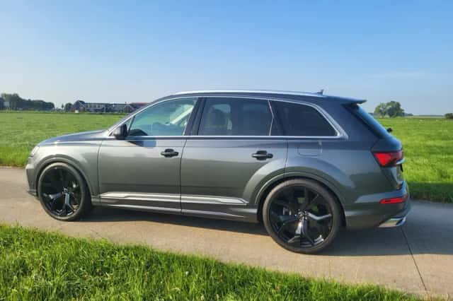Audi Q7 (2021) thumbnail 6