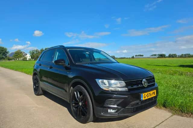 Volkswagen Tiguan (2019) thumbnail 1