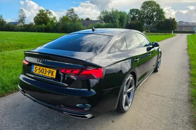 Audi A5 (2022) thumbnail 3