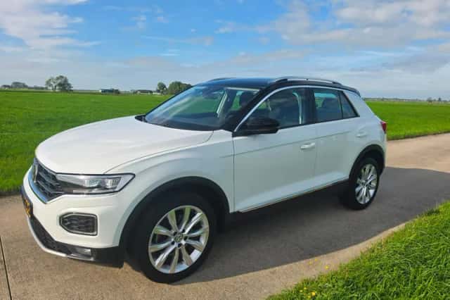Volkswagen T-Roc (2018) thumbnail 5