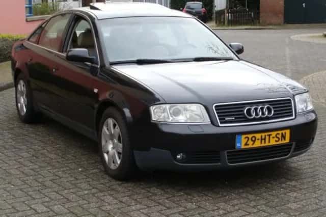 Audi A6 (2001) thumbnail 2