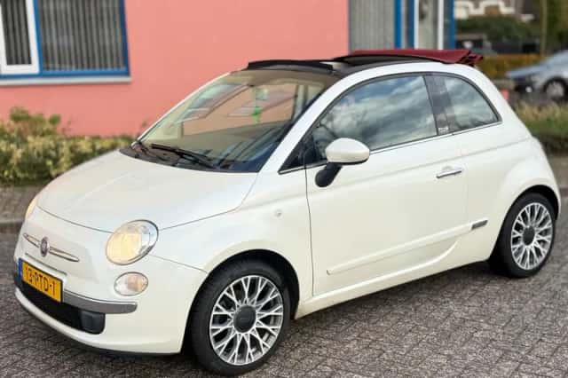 Fiat 500C (2011) thumbnail 1
