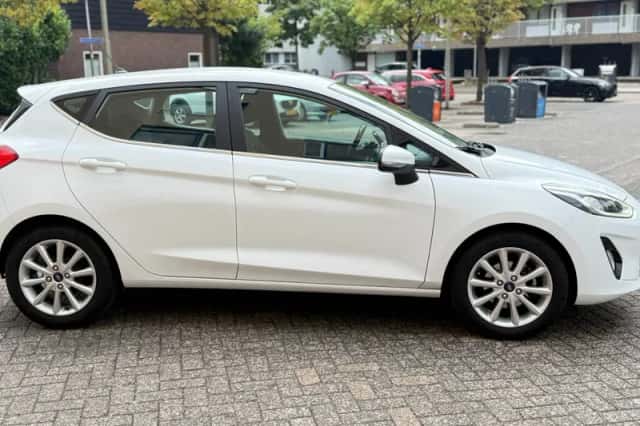Ford Fiesta (2018) thumbnail 5