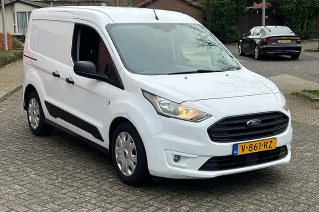 Ford Transit Connect (2018) thumbnail 3
