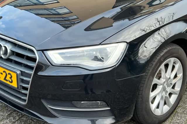 Audi A3 (2013) thumbnail 5