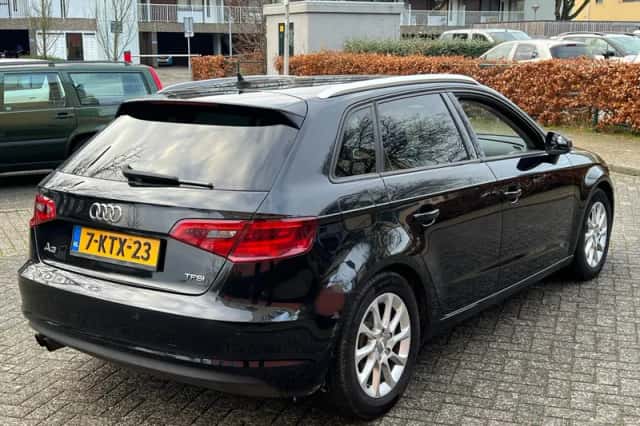 Audi A3 (2013) thumbnail 6