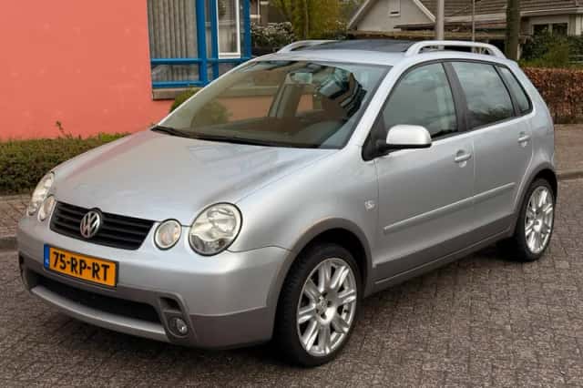 Volkswagen Polo (2005) thumbnail 3