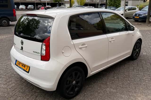 Škoda Citigo (2015) thumbnail 5