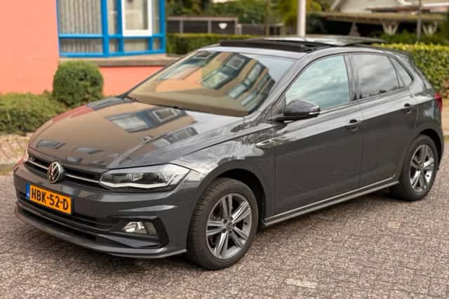 Volkswagen Polo (2020) thumbnail 1