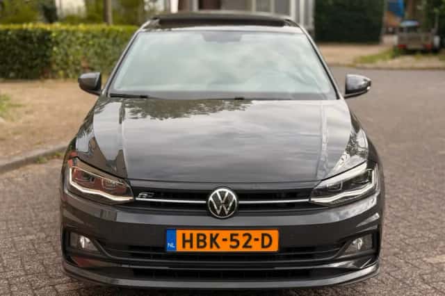 Volkswagen Polo (2020) thumbnail 2
