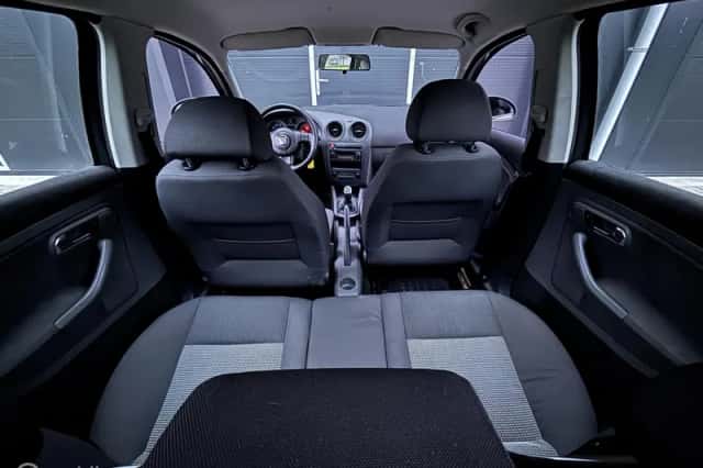 SEAT Ibiza (2007) thumbnail 6