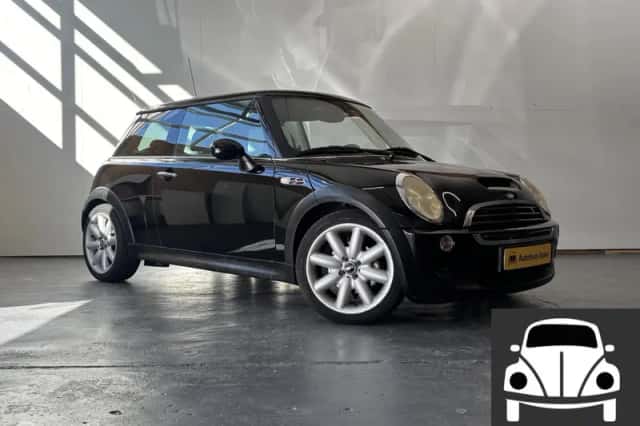 MINI Cooper S (2004) thumbnail 1
