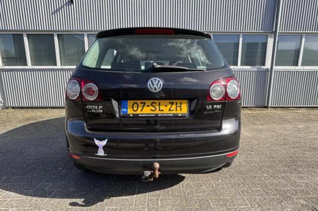 Volkswagen Golf (2006) thumbnail 4