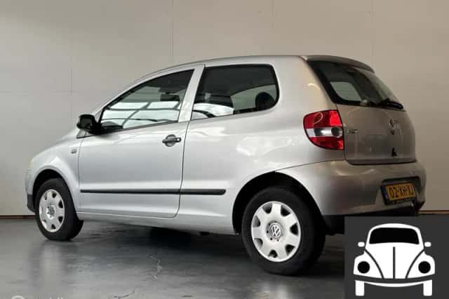 Volkswagen Fox (2007) thumbnail 3