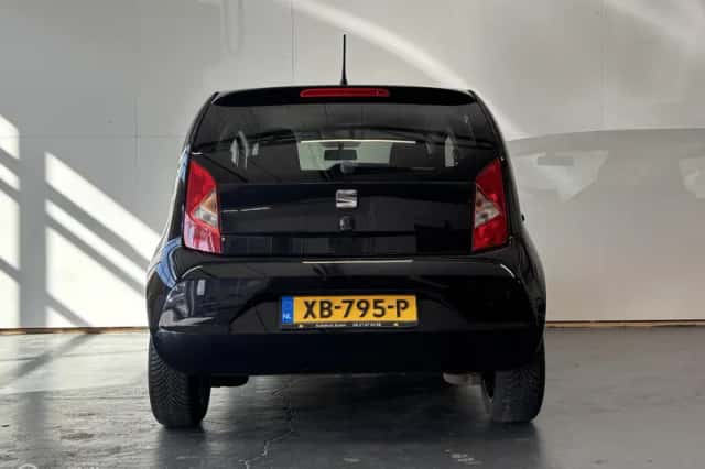 SEAT Mii (2014) thumbnail 4