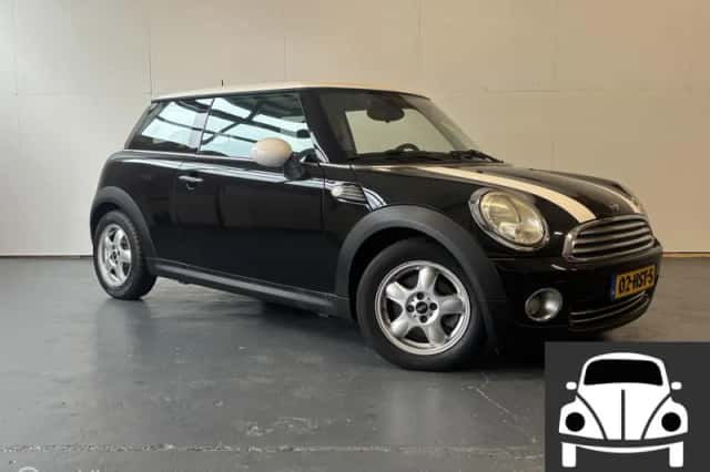 MINI Cooper (2009) thumbnail 1
