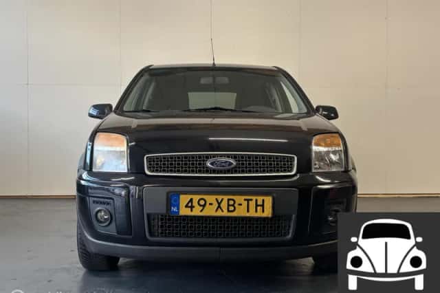 Ford Fusion (2007) thumbnail 2