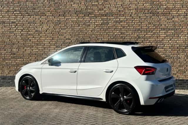 SEAT Ibiza (2020) thumbnail 4