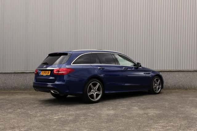 Mercedes-Benz C-Klasse (2015) thumbnail 2