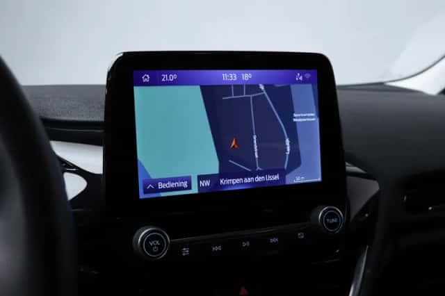 Ford Fiesta (2022) thumbnail 2